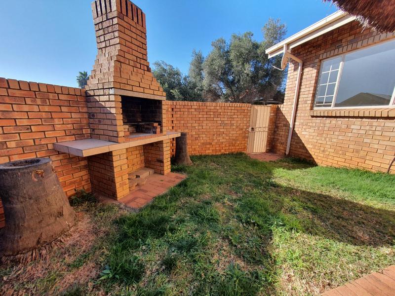 3 Bedroom Property for Sale in Magalieskruin Gauteng