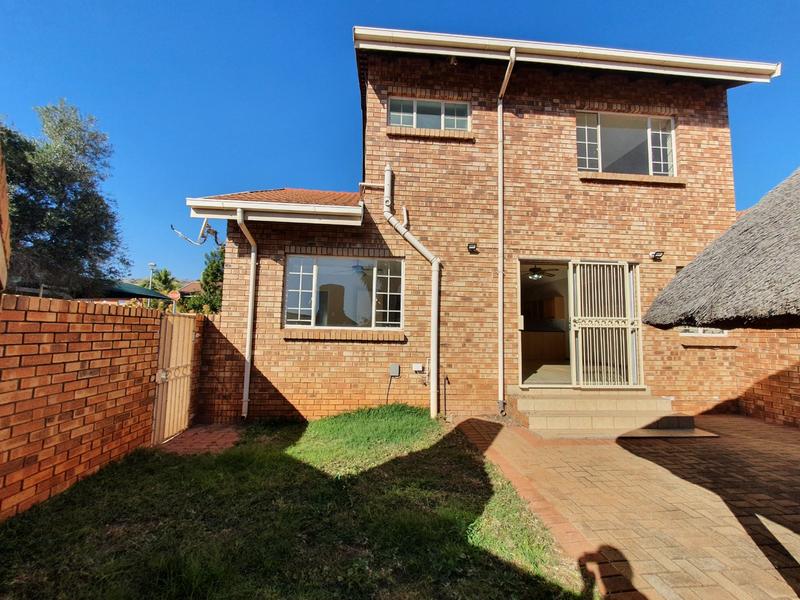 3 Bedroom Property for Sale in Magalieskruin Gauteng