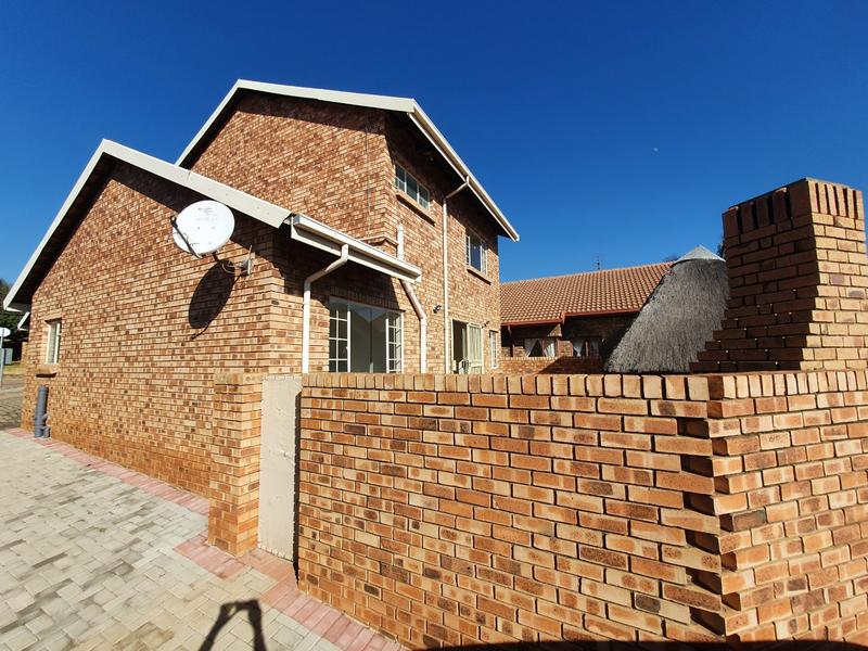 3 Bedroom Property for Sale in Magalieskruin Gauteng