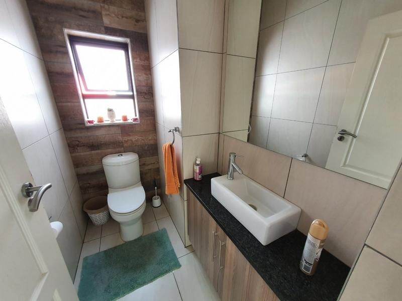 3 Bedroom Property for Sale in Magalieskruin Gauteng