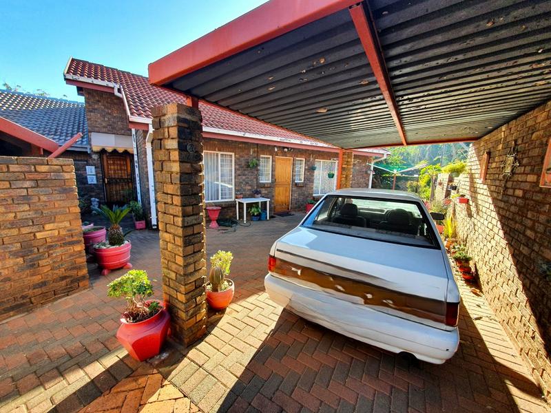 3 Bedroom Property for Sale in Sinoville Gauteng