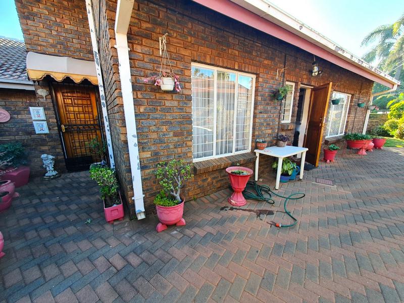 3 Bedroom Property for Sale in Sinoville Gauteng