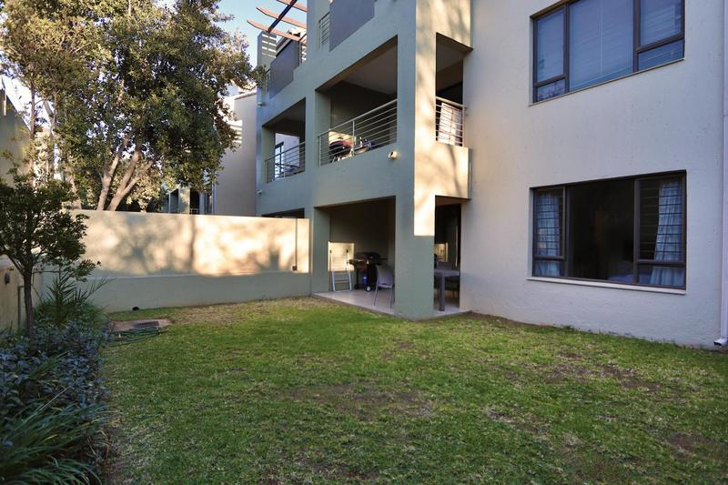 To Let 2 Bedroom Property for Rent in Bryanston Gauteng