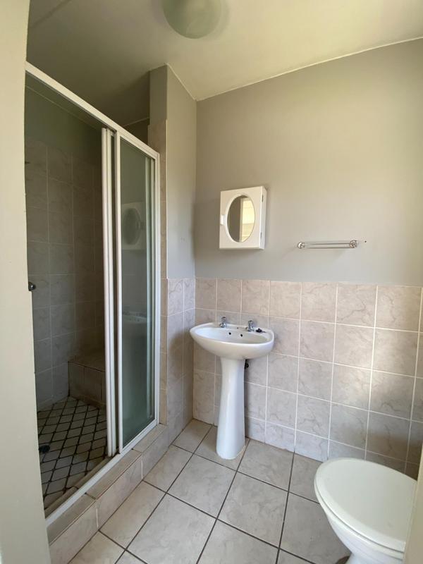 To Let 2 Bedroom Property for Rent in Halfway Gardens Gauteng