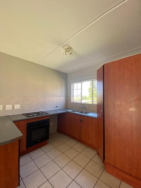 To Let 2 Bedroom Property for Rent in Halfway Gardens Gauteng