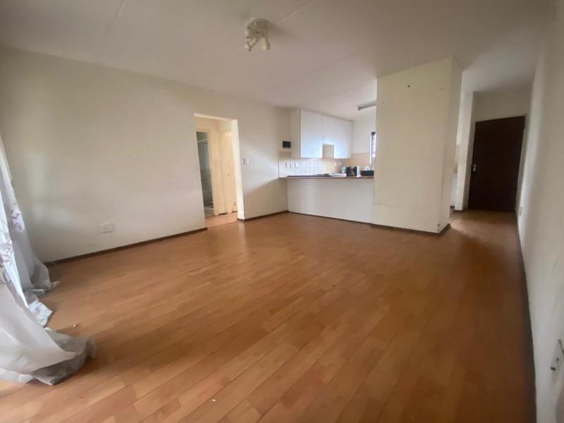 To Let 2 Bedroom Property for Rent in Vorna Valley Gauteng