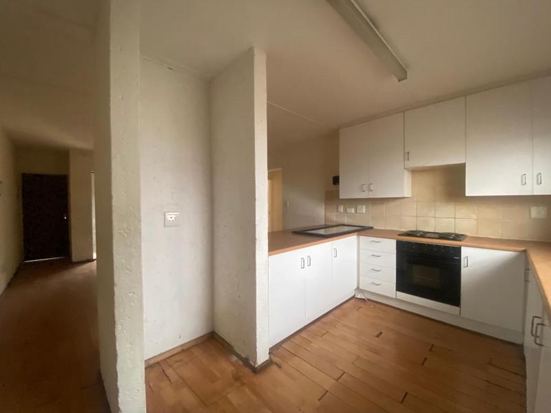 To Let 2 Bedroom Property for Rent in Vorna Valley Gauteng
