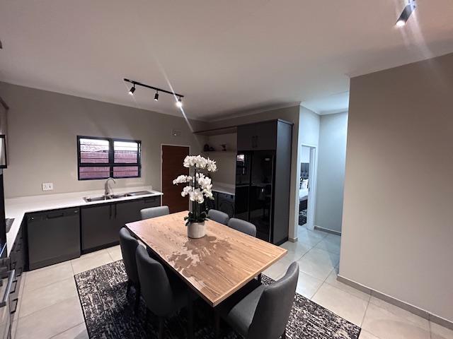 3 Bedroom Property for Sale in Rietvalleirand Gauteng