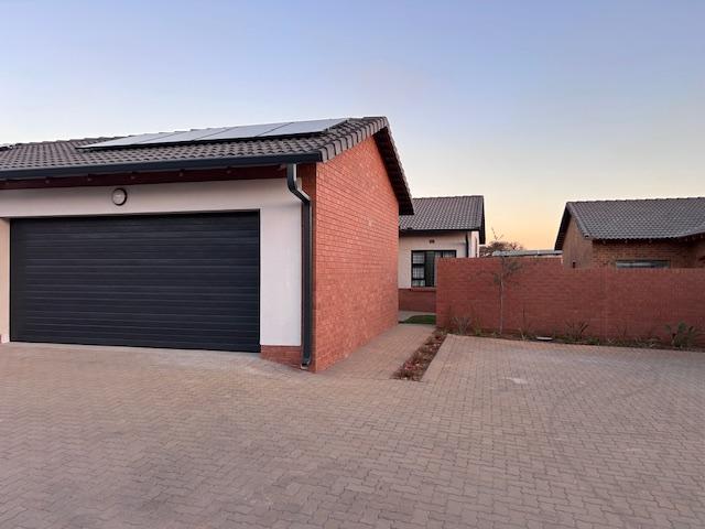 3 Bedroom Property for Sale in Rietvalleirand Gauteng