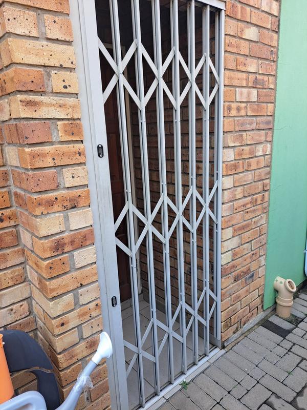 3 Bedroom Property for Sale in Theresa Park Gauteng
