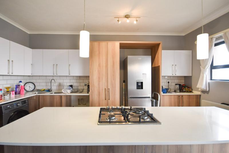 2 Bedroom Property for Sale in Golden Fields Estate Gauteng