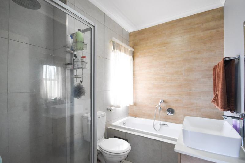 2 Bedroom Property for Sale in Golden Fields Estate Gauteng