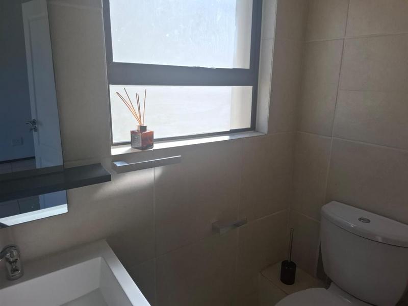 2 Bedroom Property for Sale in Noordwyk Gauteng