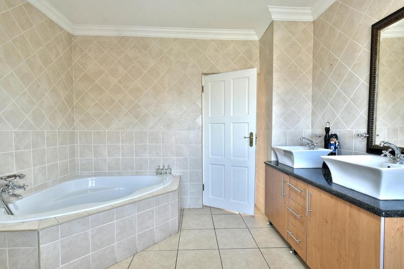 4 Bedroom Property for Sale in Meyersdal Gauteng