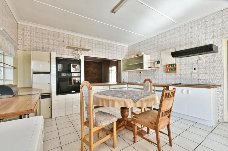 4 Bedroom Property for Sale in New Redruth Gauteng