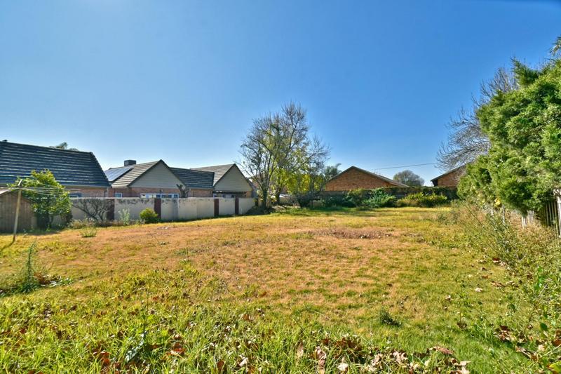 4 Bedroom Property for Sale in New Redruth Gauteng