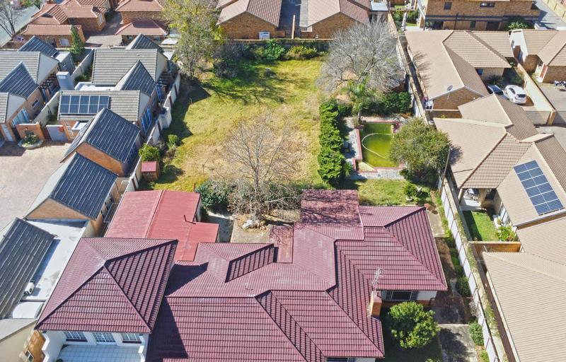 4 Bedroom Property for Sale in New Redruth Gauteng