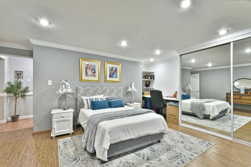 4 Bedroom Property for Sale in Bassonia Gauteng