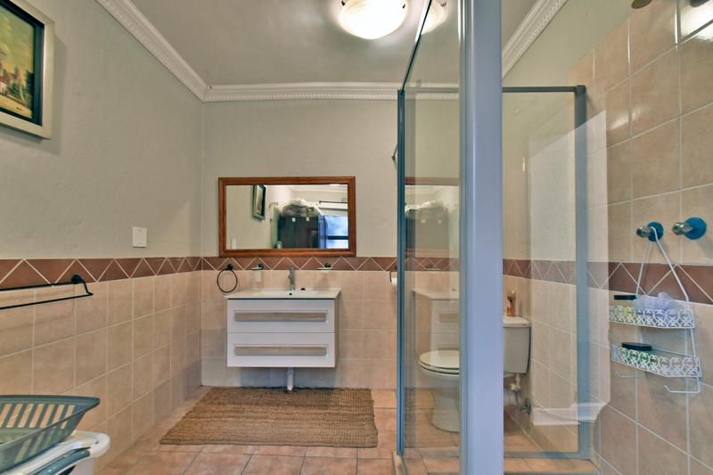 4 Bedroom Property for Sale in Bassonia Gauteng