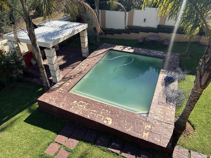 5 Bedroom Property for Sale in Rangeview Ext 4 Gauteng