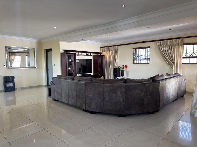 5 Bedroom Property for Sale in Rangeview Ext 4 Gauteng