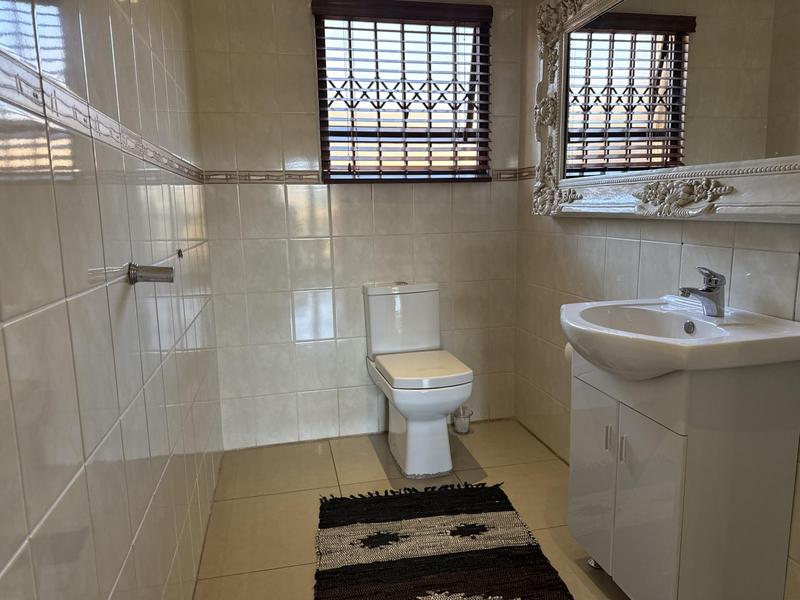 5 Bedroom Property for Sale in Rangeview Ext 4 Gauteng