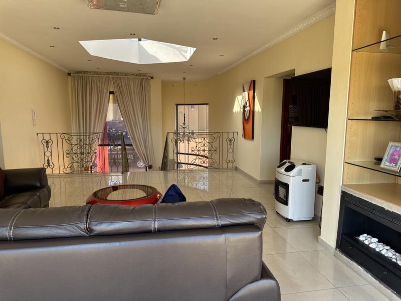 5 Bedroom Property for Sale in Rangeview Ext 4 Gauteng