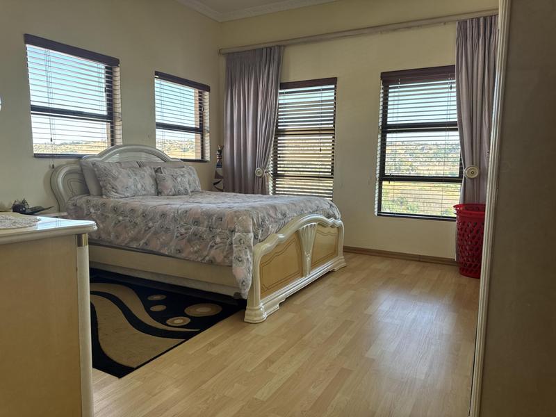 5 Bedroom Property for Sale in Rangeview Ext 4 Gauteng