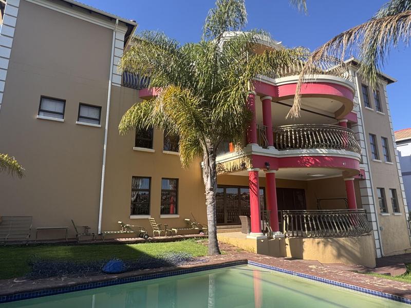 5 Bedroom Property for Sale in Rangeview Ext 4 Gauteng
