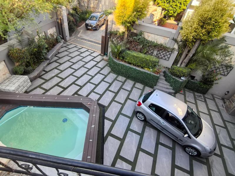 4 Bedroom Property for Sale in Bedfordview Gauteng