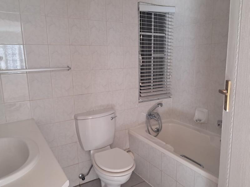 To Let 2 Bedroom Property for Rent in Bedfordview Gauteng