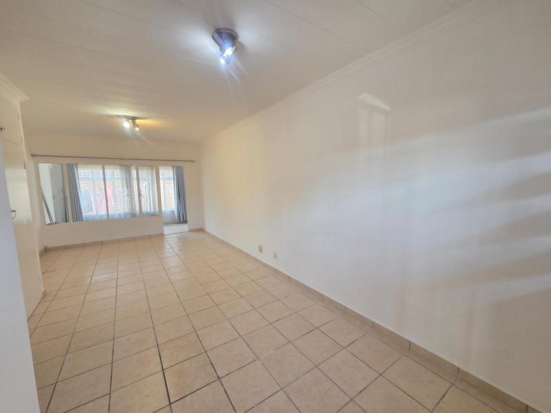 To Let 2 Bedroom Property for Rent in Erasmia Gauteng