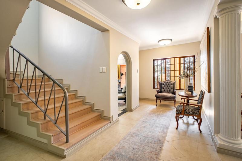 4 Bedroom Property for Sale in Waterkloof Ridge Gauteng