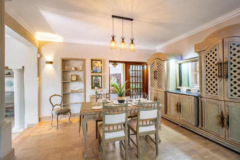 4 Bedroom Property for Sale in Waterkloof Ridge Gauteng