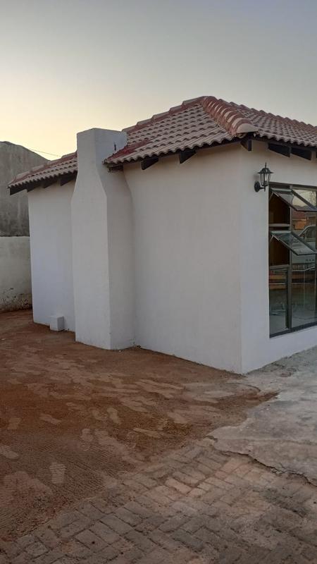 To Let 3 Bedroom Property for Rent in Protea Glen Gauteng
