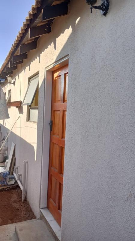 To Let 3 Bedroom Property for Rent in Protea Glen Gauteng