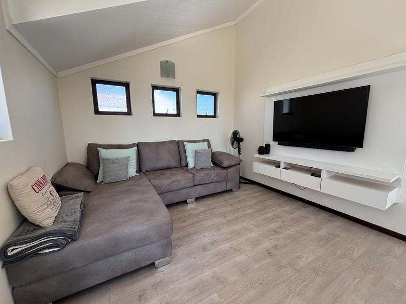 1 Bedroom Property for Sale in Paulshof Gauteng