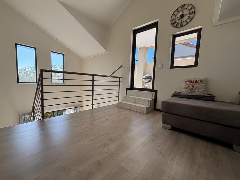 1 Bedroom Property for Sale in Paulshof Gauteng