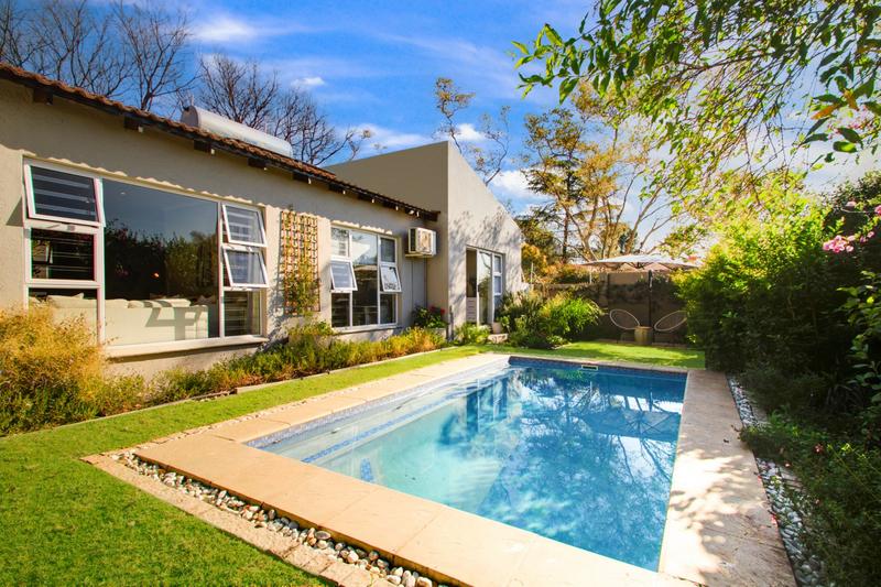 3 Bedroom Property for Sale in Lonehill Gauteng