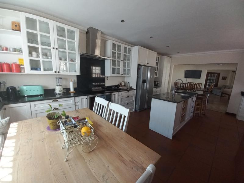 5 Bedroom Property for Sale in Noordheuwel Gauteng