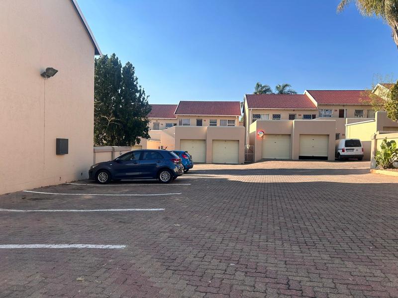 To Let 2 Bedroom Property for Rent in Vorna Valley Gauteng