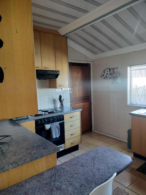 5 Bedroom Property for Sale in Sophiatown Gauteng