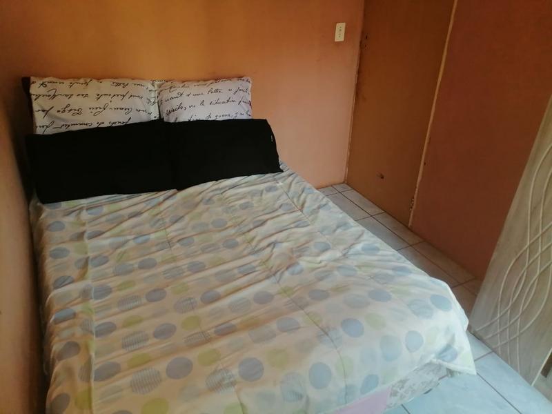2 Bedroom Property for Sale in Tembisa Gauteng