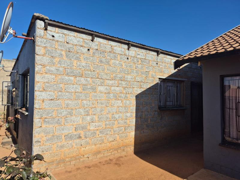 2 Bedroom Property for Sale in Tembisa Gauteng