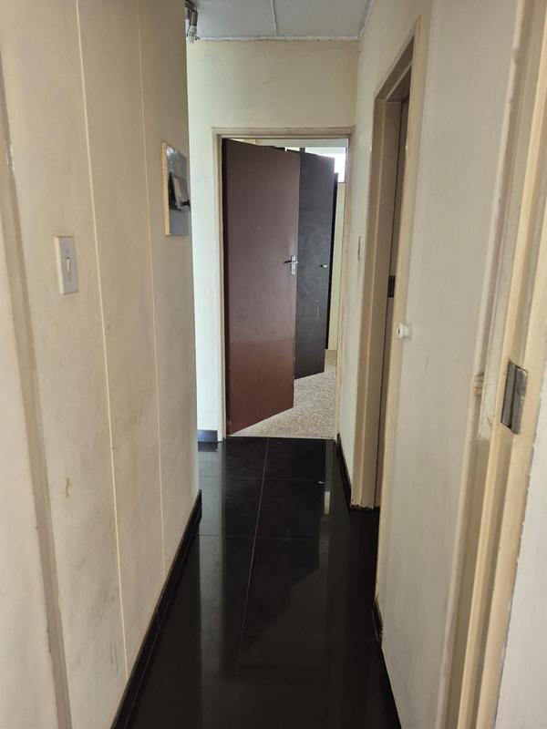 2 Bedroom Property for Sale in Kilner Park Gauteng