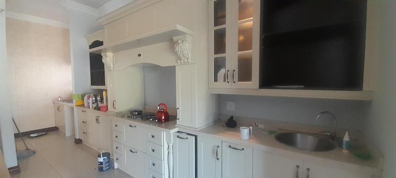 To Let 5 Bedroom Property for Rent in Kosmosdal Gauteng
