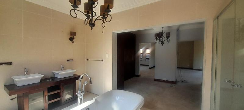 To Let 5 Bedroom Property for Rent in Kosmosdal Gauteng