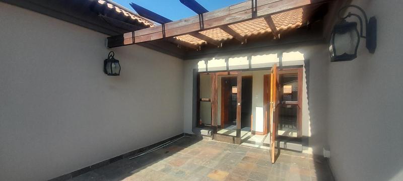 To Let 5 Bedroom Property for Rent in Kosmosdal Gauteng