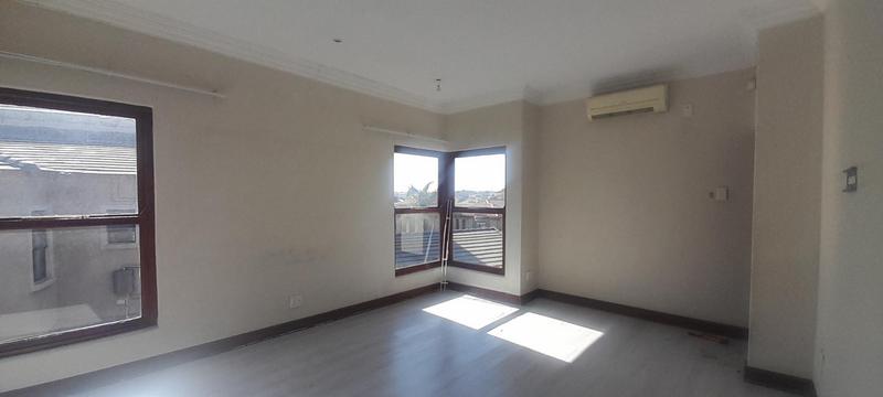 To Let 5 Bedroom Property for Rent in Kosmosdal Gauteng