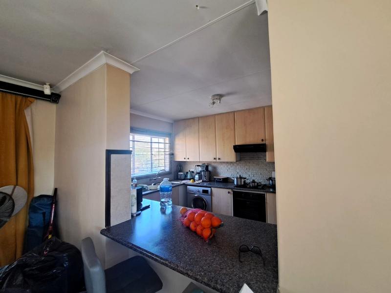 To Let 2 Bedroom Property for Rent in Eco Park Gauteng